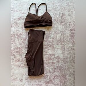 Lululemon size 6 brown set color Lava Cake